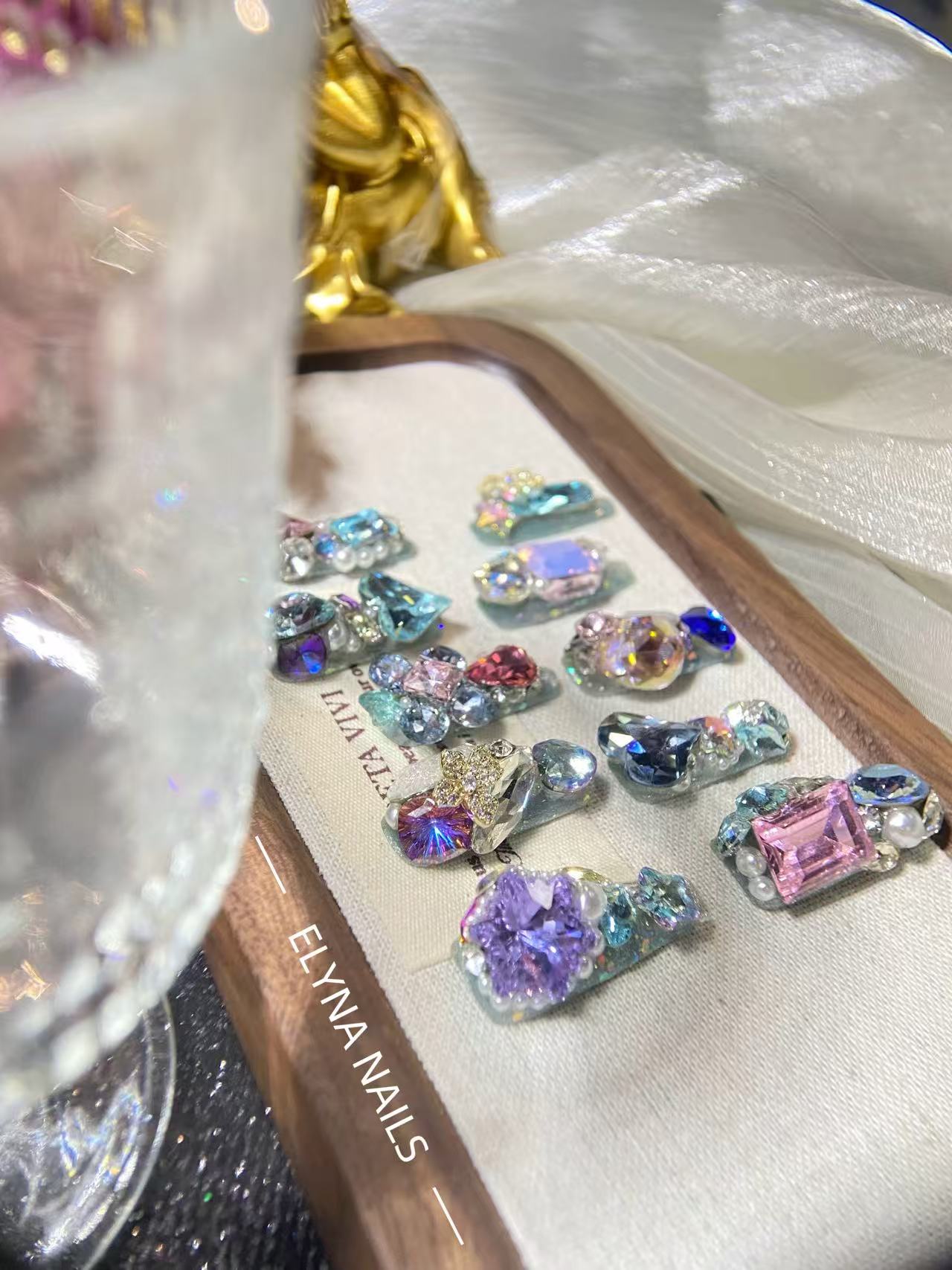 PRECIOUS SCATTER
