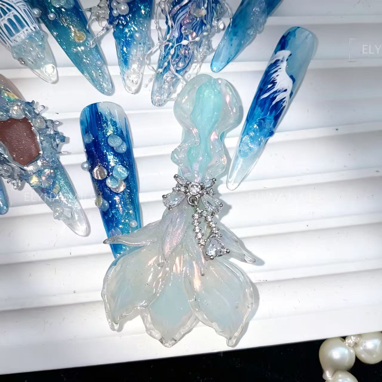 MERMAID WHISPER
