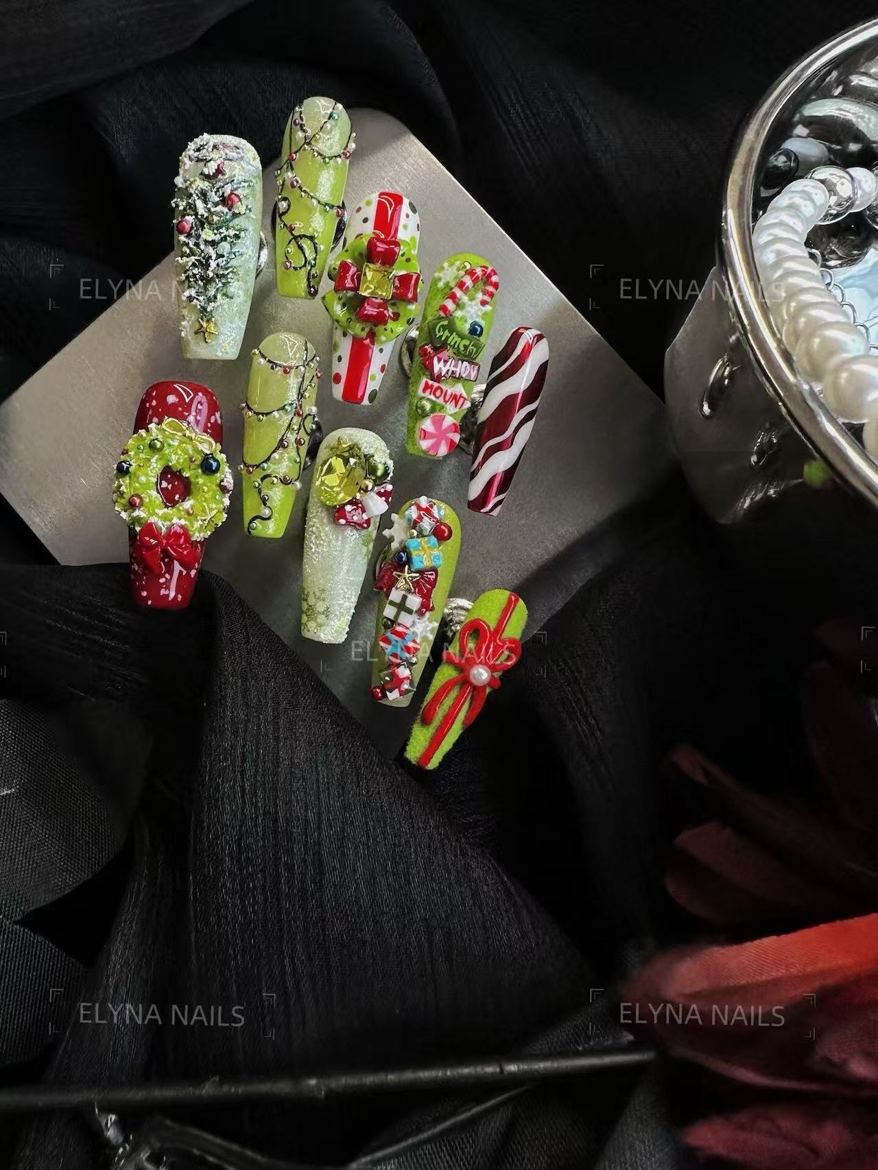 GRINCHMAS JOY