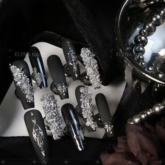 DARK ROYALTY