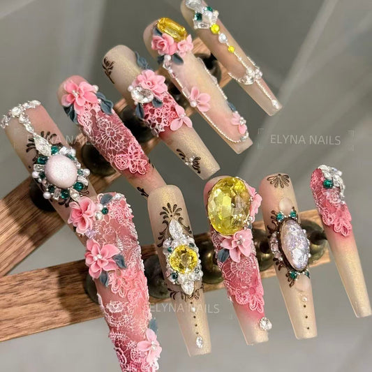 BLOSSOM FEAST