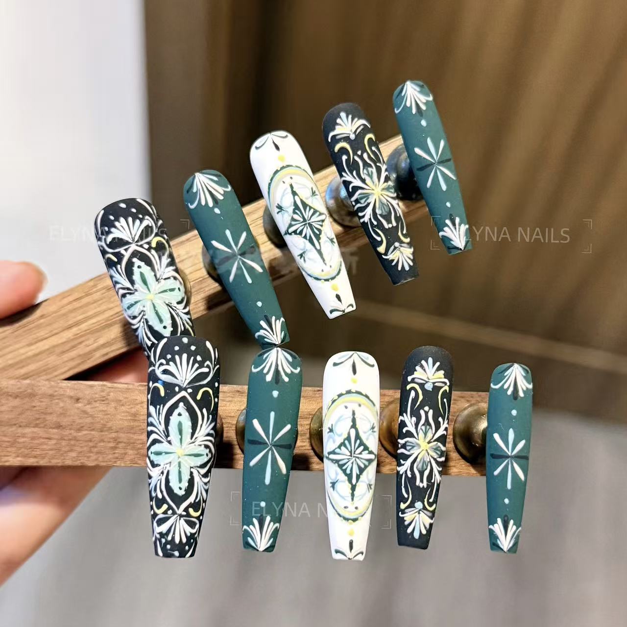 BOHEMIAN ART