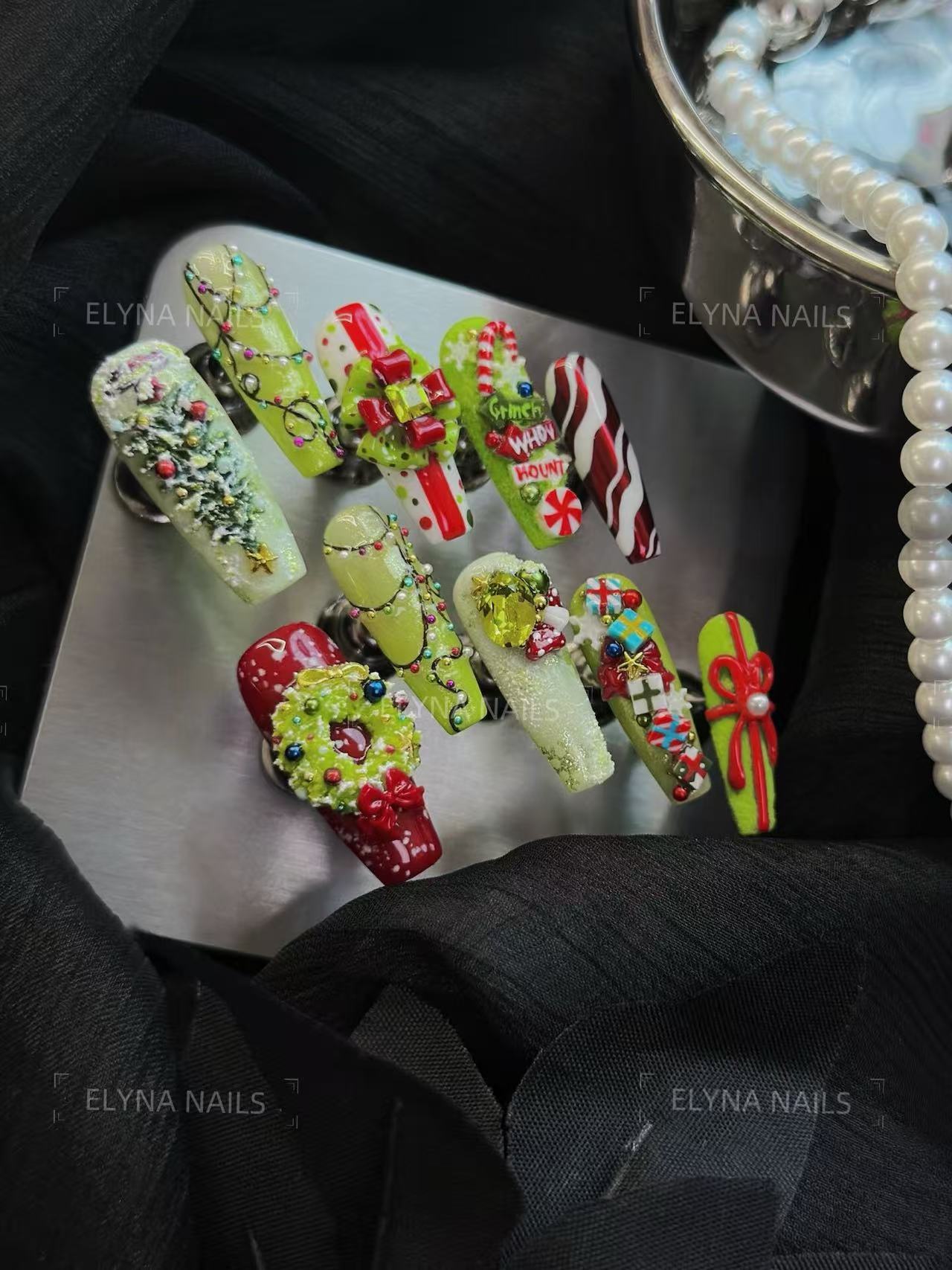 GRINCHMAS JOY